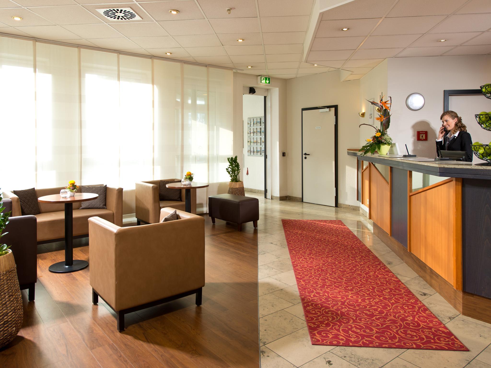 Achat Hotel Darmstadt Griesheim Грисхайм Екстериор снимка