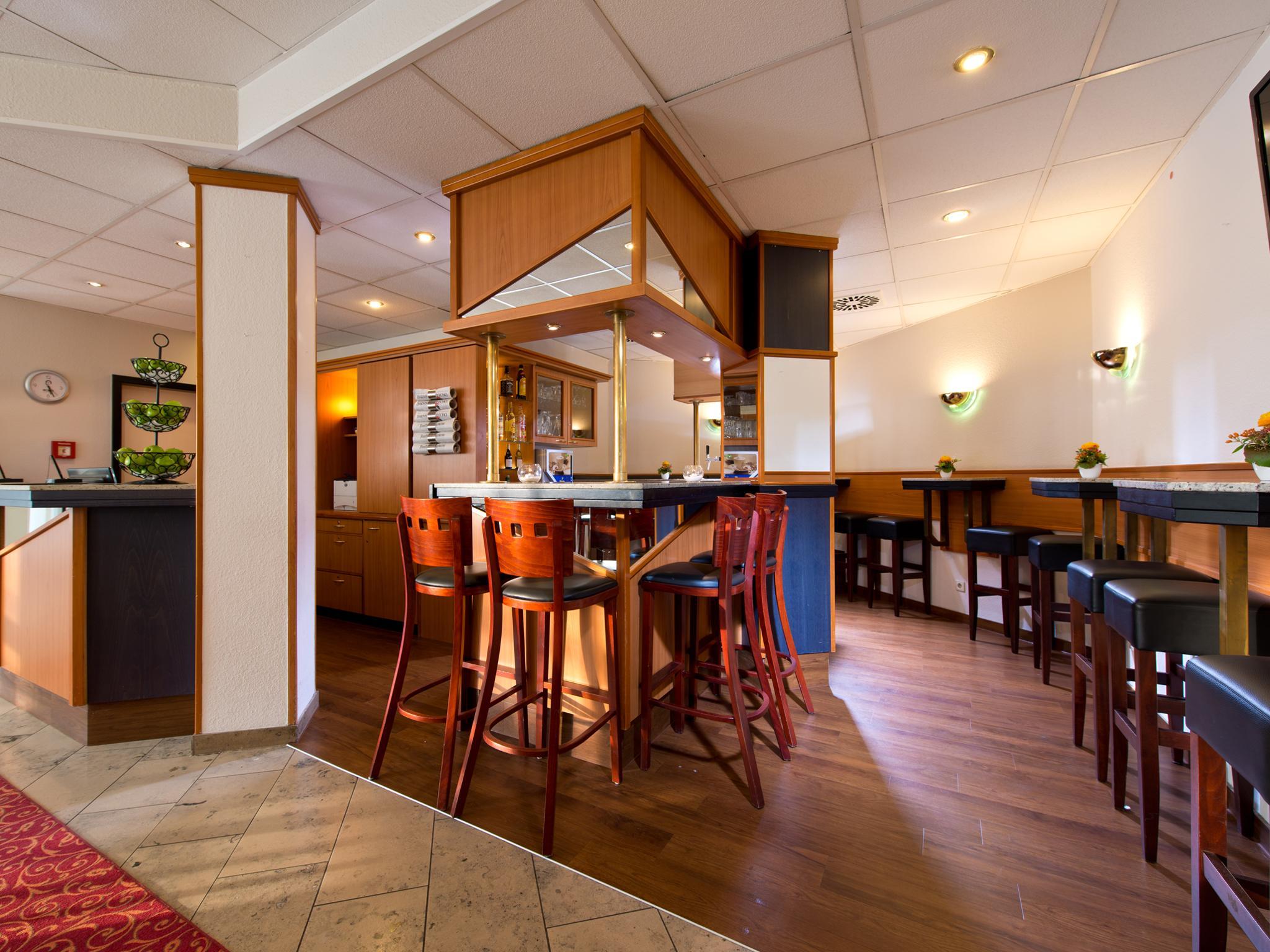 Achat Hotel Darmstadt Griesheim Грисхайм Екстериор снимка