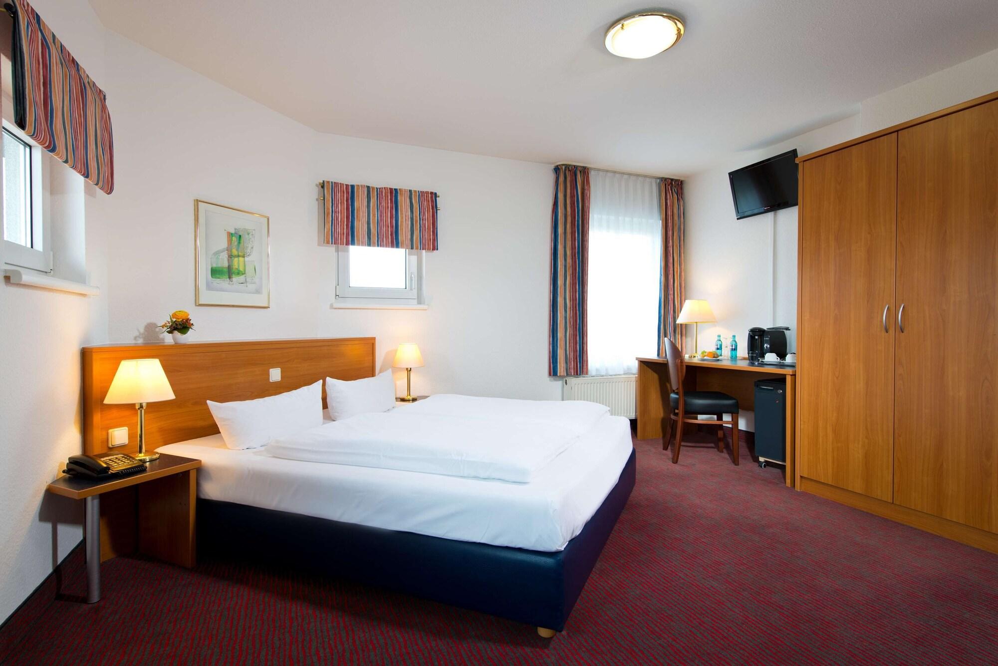 Achat Hotel Darmstadt Griesheim Грисхайм Екстериор снимка