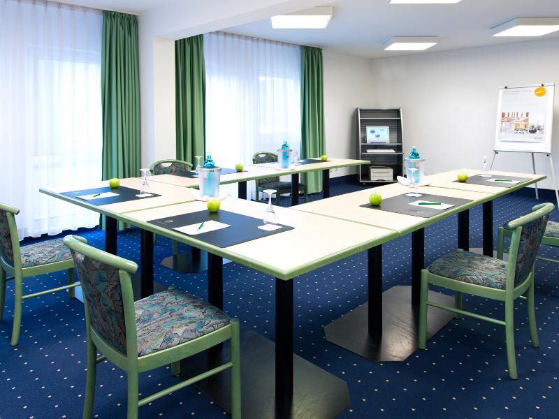 Achat Hotel Darmstadt Griesheim Грисхайм Екстериор снимка