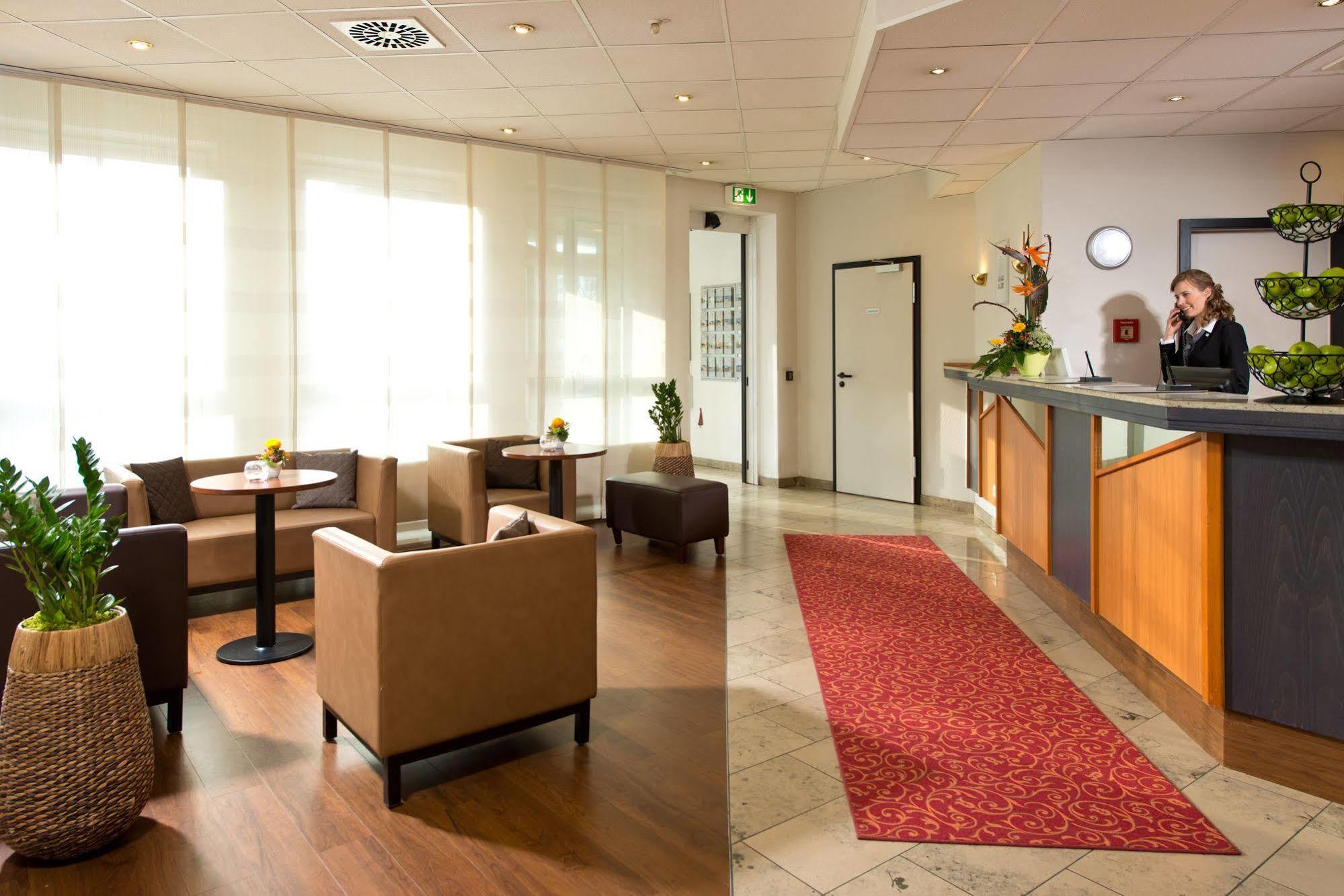 Achat Hotel Darmstadt Griesheim Грисхайм Екстериор снимка